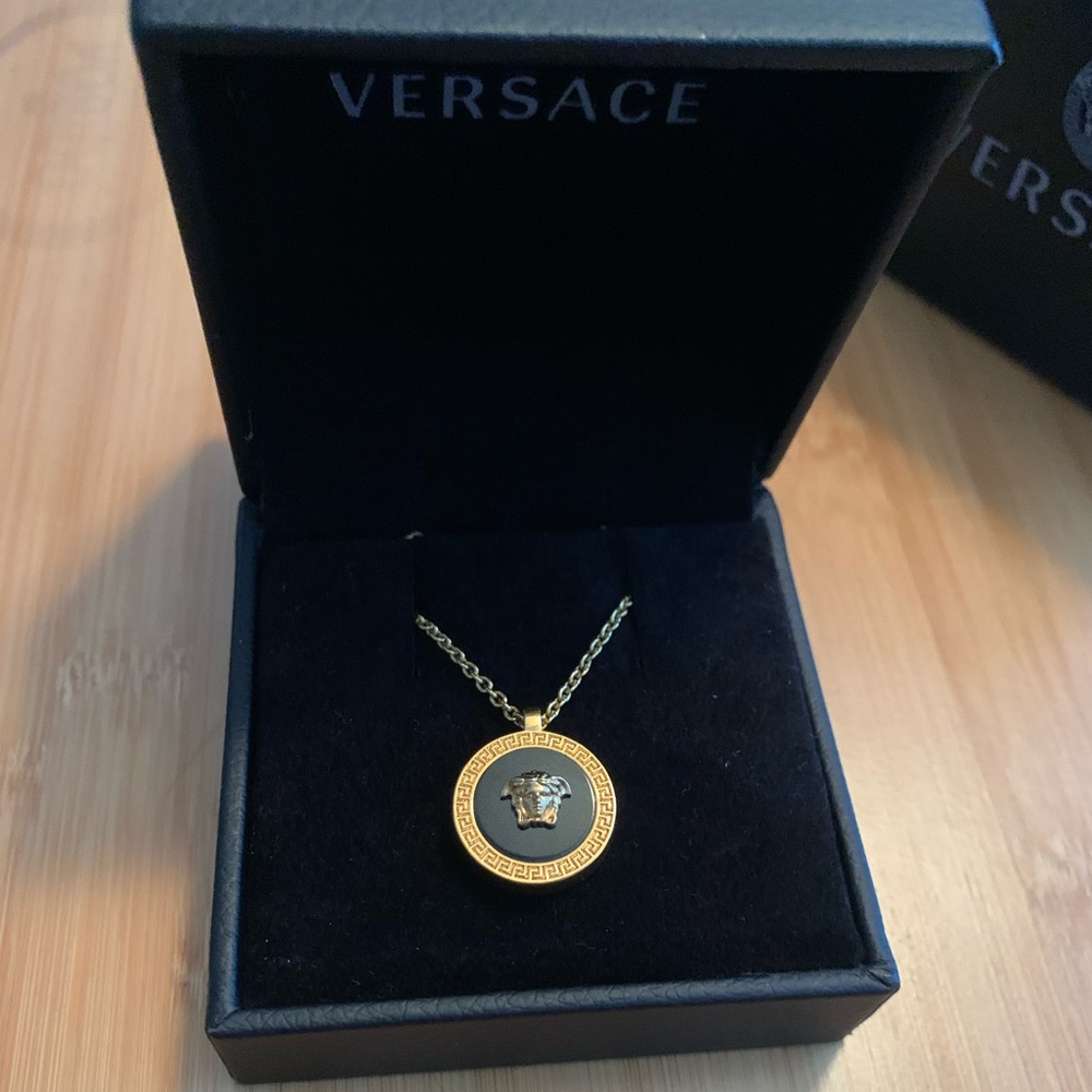 NIB Versace Medusa Enamel Necklace Men’s/Women's Black and Gold, Authentic w/Tag